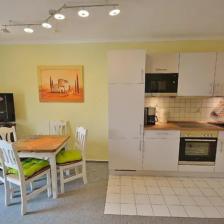 Dornroeschen Whg 10 * Grömitz